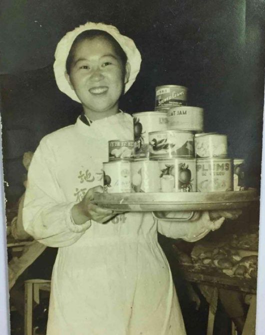 还记得《春风十里》的红烧肉罐头吗？